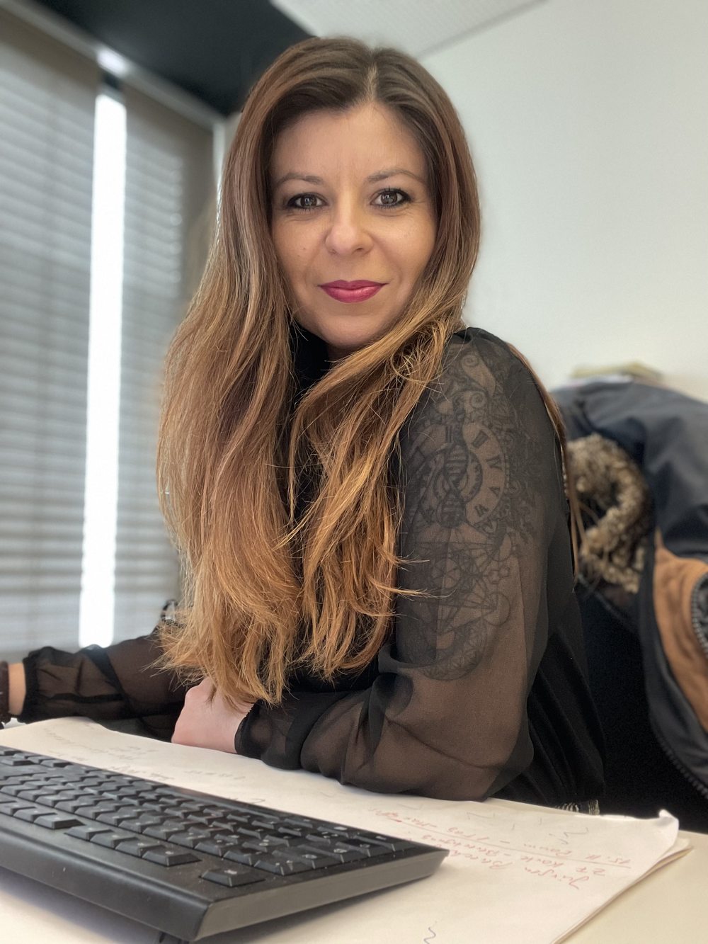 Adela Kohl bei der Arbeit